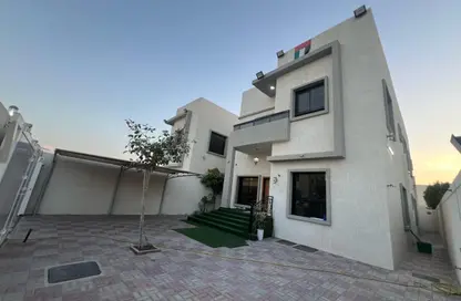 Villa - 5 Bedrooms - 7 Bathrooms for sale in Al Mowaihat 1 - Al Mowaihat - Ajman