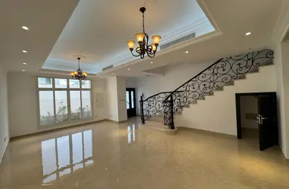 Villa - 4 Bedrooms - 5 Bathrooms for rent in Mirdif Villas - Mirdif - Dubai