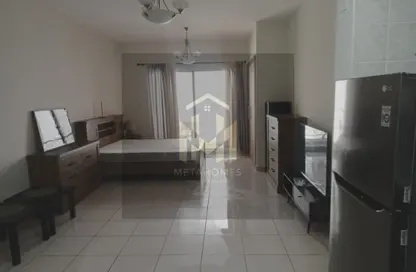 شقة - 1 حمام للايجار في مالباري 2 - حدائق الإمارات 2 - قرية الجميرا سركل - دبي
