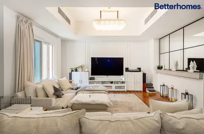 Townhouse - 4 Bedrooms - 3 Bathrooms for sale in Amaranta - Villanova - Dubai Land - Dubai