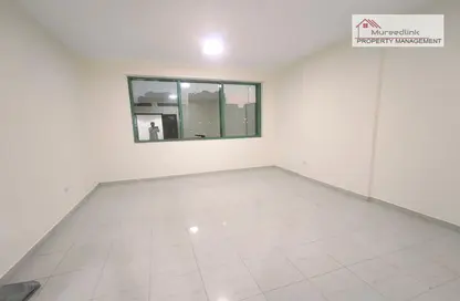 Empty Room image for: Apartment - 3 Bedrooms - 3 Bathrooms for rent in Delma Street - Al Mushrif - Abu Dhabi, Image 1