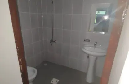 Apartment - 2 Bedrooms - 1 Bathroom for rent in Ajman Corniche Residences - Ajman Corniche Road - Ajman