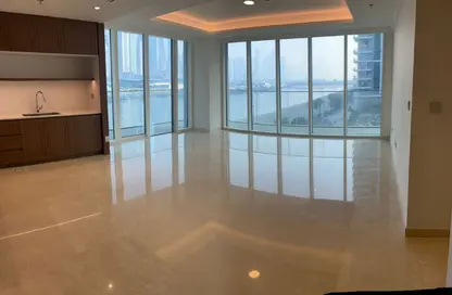 Apartment - 3 Bedrooms - 4 Bathrooms for rent in Palace Beach Residence - EMAAR Beachfront - Dubai Harbour - Dubai