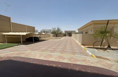 Villa - 6 Bedrooms - 7+ Bathrooms for rent in Gafat Al Nayyar - Zakher - Al Ain