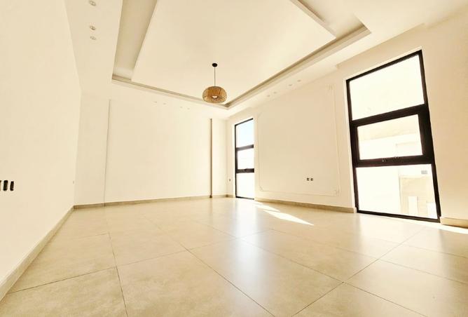 15940118 - Property Image 3