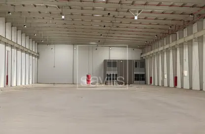 Warehouse - Studio for rent in Al Sajaa - Sharjah