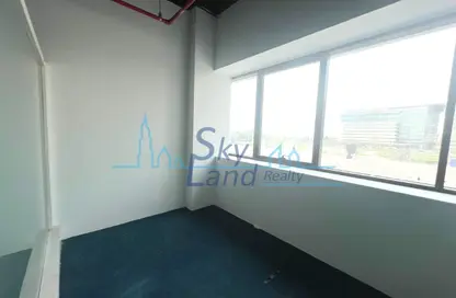 Office Space - Studio - 1 Bathroom for rent in Jumeirah 1 - Jumeirah - Dubai