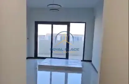 شقة - 1 حمام للايجار في برج روكان A - برج روكان - دبي لاند - دبي