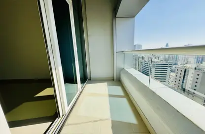 Apartment - 2 Bedrooms - 3 Bathrooms for rent in Al Taawoon Towers - Al Khan - Sharjah