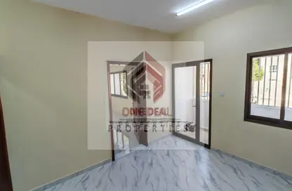 Apartment - 4 Bedrooms - 3 Bathrooms for rent in Al Zaafaran - Al Khabisi - Al Ain