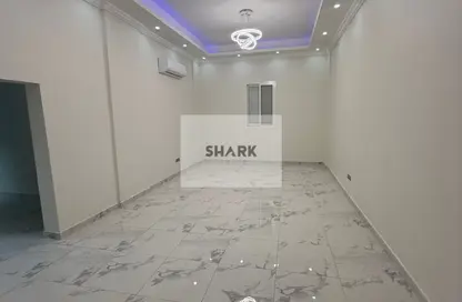 Apartment - 2 Bedrooms - 3 Bathrooms for rent in Al Rawda 1 - Al Rawda - Ajman
