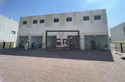 Whole Building - Studio for rent in Mussafah Industrial Area - Mussafah - Abu Dhabi