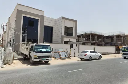 Villa - 6 Bedrooms - 7 Bathrooms for sale in Hoshi - Al Badie - Sharjah