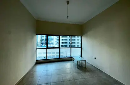 شقة - 1 حمام للايجار في برج الزمرد - دبي مارينا - دبي