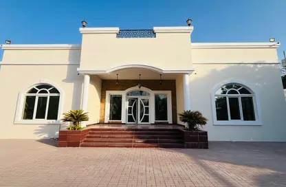 Villa - 3 Bedrooms - 4 Bathrooms for rent in Nad Al Sheba 4 - Nad Al Sheba - Dubai