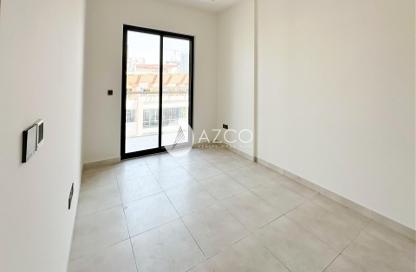 شقة - 2 غرف نوم - 2 حمامات للايجار في بن غاطي روز - قرية الجميرا سركل - دبي