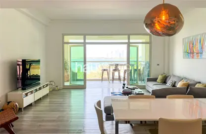 Apartment - 1 Bedroom - 2 Bathrooms for rent in Al Khudrawi - Shoreline Apartments - Palm Jumeirah - Dubai