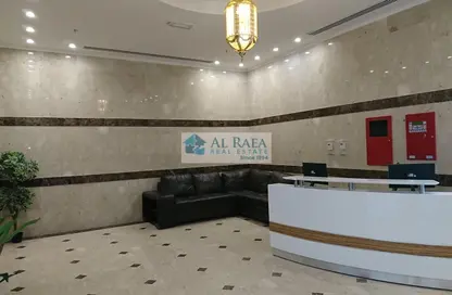 صورة لـ استقبال / بهو شقة - غرفة نوم - 2 حمامات للايجار في بناية زكي - مدينة دبي للإنتاج (اي ام بي زد) - دبي ، صورة رقم 1