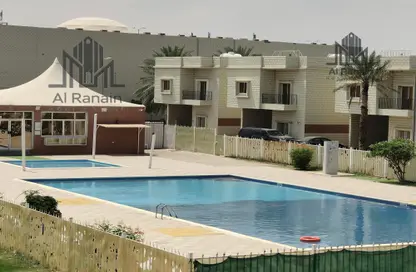 فيلا - 4 غرف نوم - 5 حمامات للايجار في شبانة عشارج - اشارج - العين