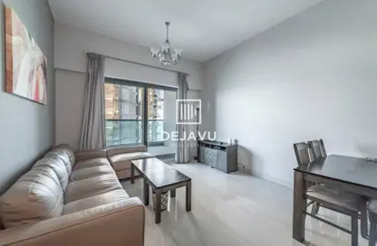 Living Room image for: Apartment - 1 Bedroom - 1 Bathroom for rent in Elite Business Bay Residence - Business Bay - Dubai, Image 1