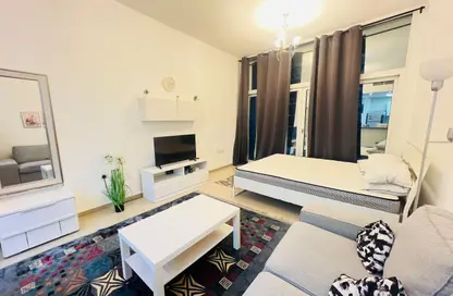 شقة - 1 حمام للايجار في برج يونى استايت الرياضية - مدينة دبي الرياضية - دبي