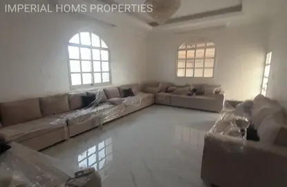 Townhouse - 5 Bedrooms - 7 Bathrooms for rent in Al Salamah - Umm Al Quwain