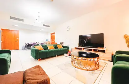 Apartment - 1 Bedroom - 2 Bathrooms for sale in Mulberry 2 - Emirates Gardens 2 - Jumeirah Village Circle - Dubai