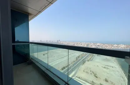 Apartment - 2 Bedrooms - 3 Bathrooms for rent in Julphar Residential Tower - Julphar Towers - Al Nakheel - Ras Al Khaimah