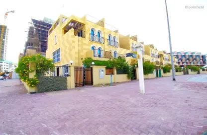 تاون هاوس - 4 غرف نوم - 5 حمامات للايجار في فلل سيدني - منطقة 18 - قرية الجميرا سركل - دبي