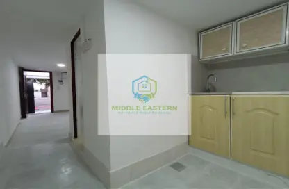 Hall / Corridor image for: Apartment - 1 Bathroom for rent in Al Bateen Airport - Muroor Area - Abu Dhabi, Image 1