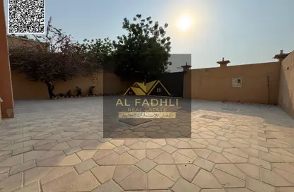 Villa - 5 Bedrooms - 7 Bathrooms for sale in Al Mowaihat 3 - Al Mowaihat - Ajman