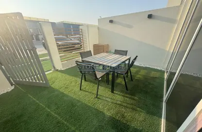 تاون هاوس - غرفة نوم - 2 حمامات للايجار في برج روكان C - برج روكان - دبي لاند - دبي