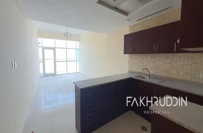 شقة - 1 حمام للايجار في برج الواحة - مدينة دبي الرياضية - دبي