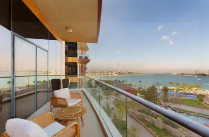 Balcony image for: Apartment - 1 Bedroom - 1 Bathroom for rent in Tiara Residences - Palm Jumeirah - Dubai, Image 1