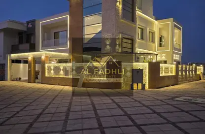 Villa - 5 Bedrooms - 7 Bathrooms for sale in Al Yasmeen 1 - Al Yasmeen - Ajman