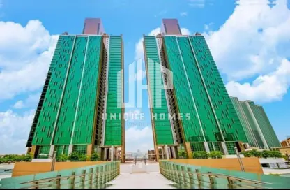 Apartment - 2 Bedrooms - 5 Bathrooms for sale in MAG 5 - Marina Square - Al Reem Island - Abu Dhabi