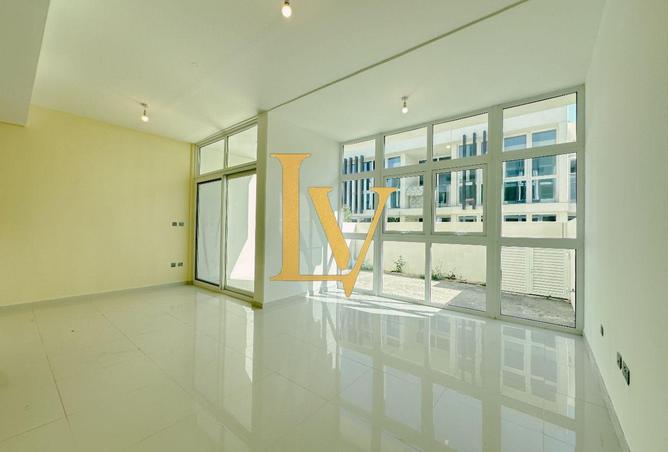 14989555 - Property Image 3