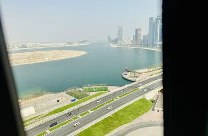 Apartment - 3 Bedrooms - 4 Bathrooms for rent in Beach Tower 2 - Al Khan Lagoon - Al Khan - Sharjah