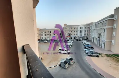 شقة - غرفة نوم - 2 حمامات للايجار في Q05 - طراز فرنسي - المدينة الدولية - دبي