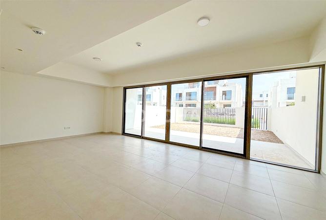 15403230 - Property Image 2