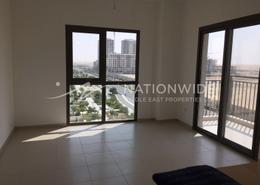 Apartment - 3 bedrooms - 3 bathrooms for sale in Zahra Apartments 2A - Zahra Apartments - Town Square - Dubai