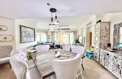 Apartment - 3 Bedrooms - 4 Bathrooms for sale in Al Tamr - Shoreline Apartments - Palm Jumeirah - Dubai