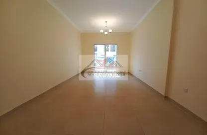 Apartment - 1 Bedroom - 2 Bathrooms for rent in Muwaileh 29 Building - Muwaileh - Sharjah