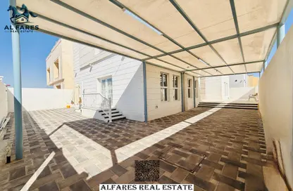 Villa - 5 Bedrooms - 6 Bathrooms for sale in Al Yasmeen 1 - Al Yasmeen - Ajman