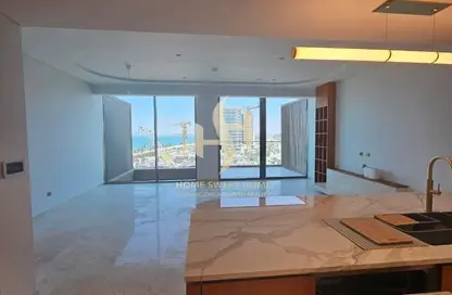 Apartment - 2 Bedrooms - 3 Bathrooms for sale in Ellington Beach House - Palm Jumeirah - Dubai