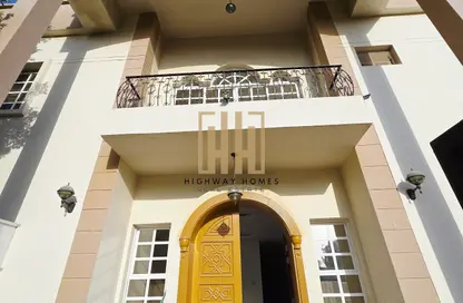 فيلا - 5 غرف نوم - 6 حمامات للايجار في الآبار - حلوان - الشارقة