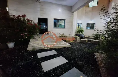 Villa - 1 Bedroom - 1 Bathroom for rent in Al Mushrif - Abu Dhabi