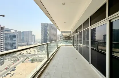Apartment - 2 Bedrooms - 3 Bathrooms for sale in The Medalist - Dubai Sports City - Dubai