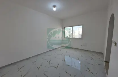 شقة - 1 حمام للايجار في مدينة الرياض - أبوظبي