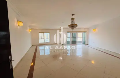 شقة - 3 غرف نوم - 4 حمامات للايجار في الممزر - الممزر - الشارقة - الشارقة